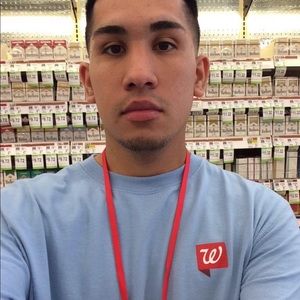 Meet your Posher, Aaron